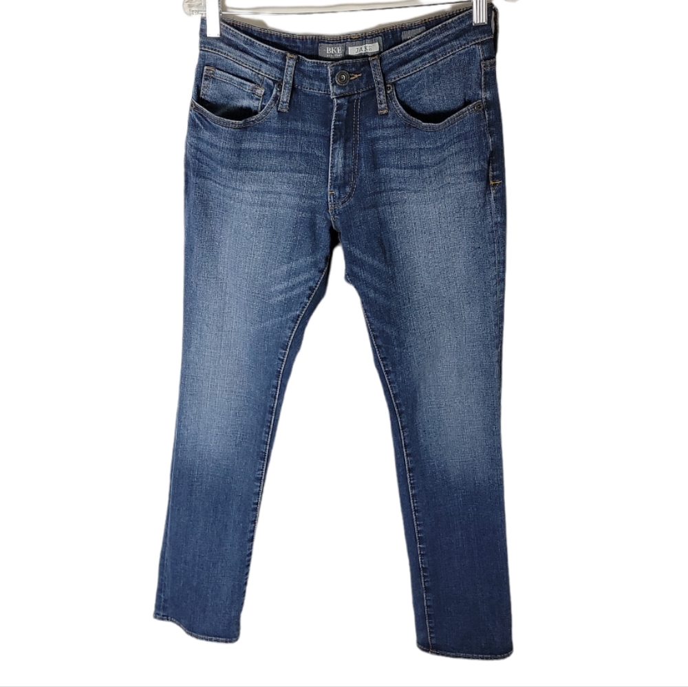 BKE Jake Jeans womeb's 30R straight leg mid rise medium wash denim stretch